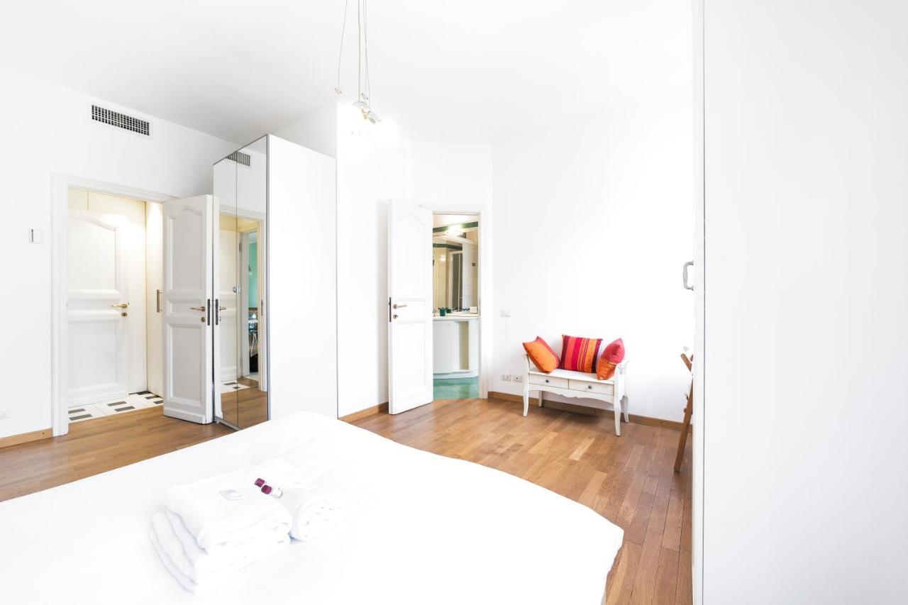 Loreto Elegant Flat Milaan Buitenkant foto