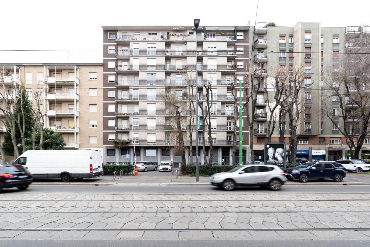 Loreto Elegant Flat Milaan Buitenkant foto