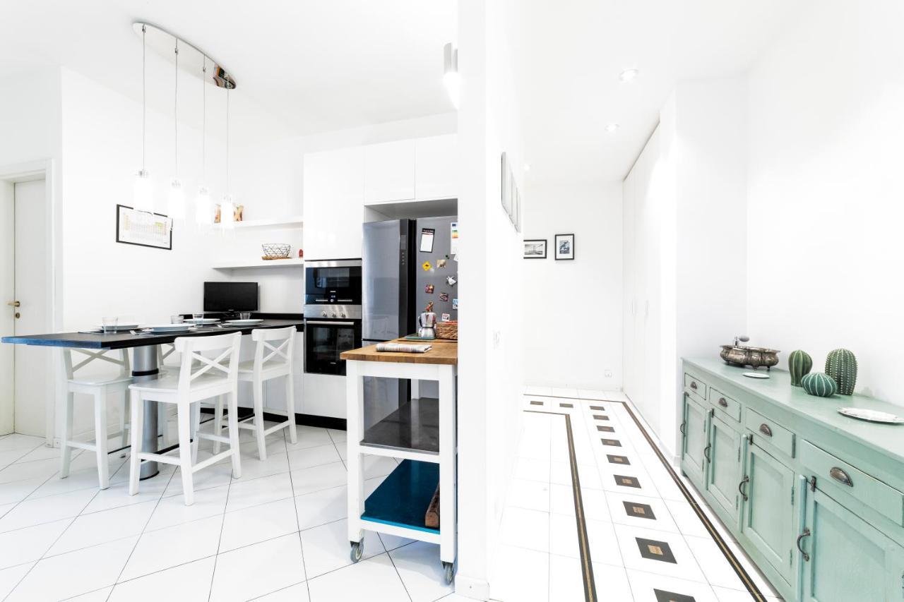Loreto Elegant Flat Milaan Buitenkant foto